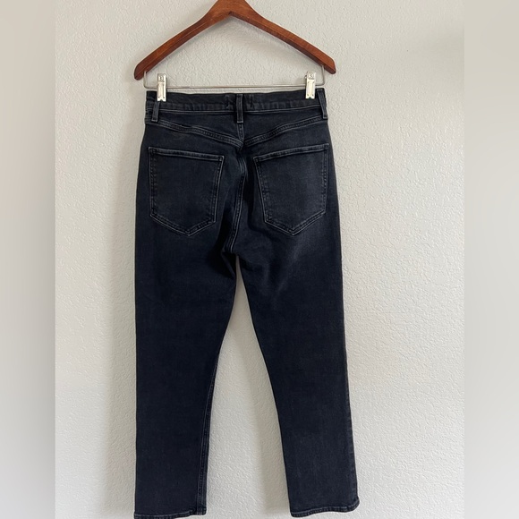 AGOLDE Riley High Rise Straight Crop in Black Pepper. Size 27 - Picture 6 of 10